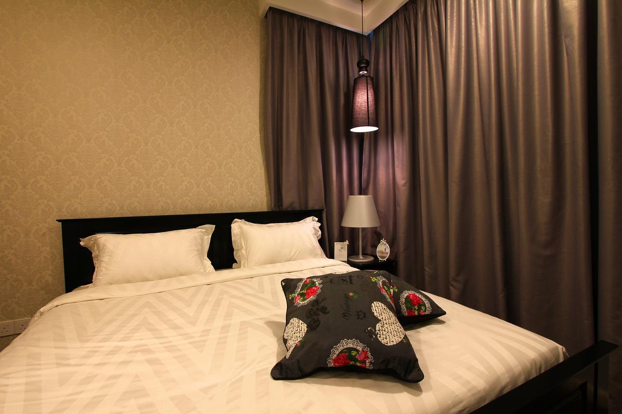 The Shore Residence Apartment Malacca Exterior foto
